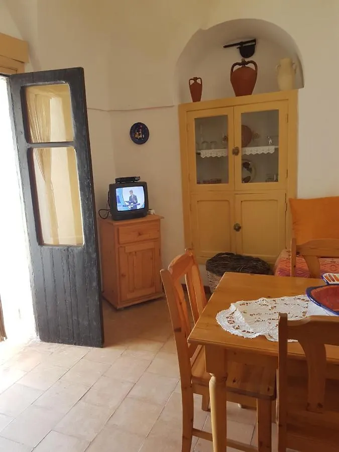Dammuso Bianco Villa Tracino Holiday home